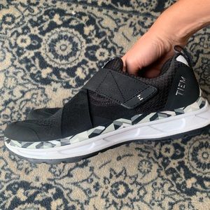 Black Tiem Spin Shoes with SPD Clips
